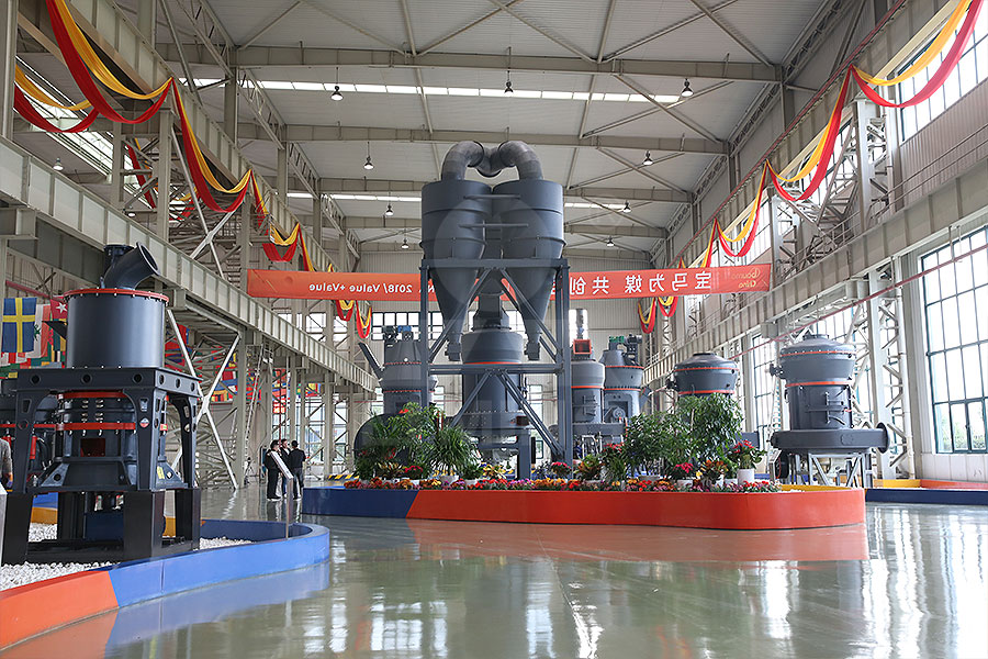 各種規格的碳酸鈣磨粉機