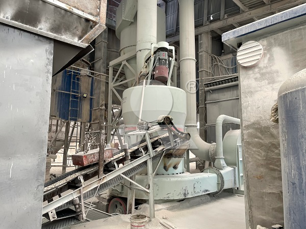 硅石立式磨粉機